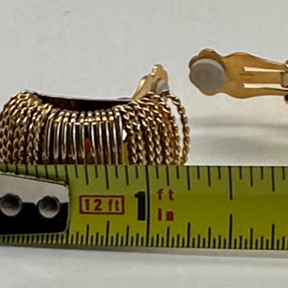 1950s Italian Style, Norma Jean Old Hollywood Gold wire style Clip-on Earrings - Picture 11 of 12
